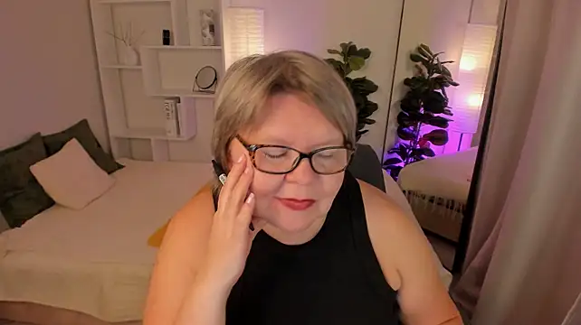 Chat +18 de Shannonshine ao vivo
