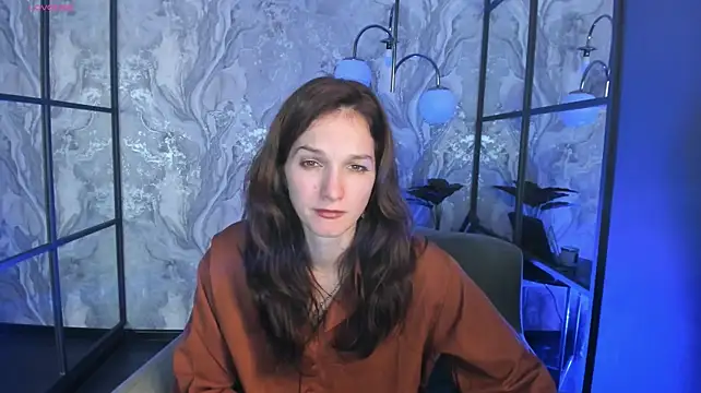 MirandaGlow live XXX chat