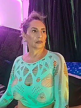 Lossexycacha 现场性爱视讯表演