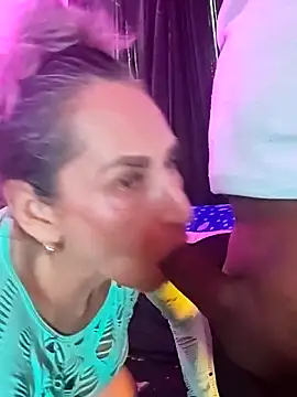 Show modela Lossexycacha na web-kameri