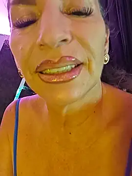 Lossexycacha Adlı Modelin Web Kamerası Şovu
