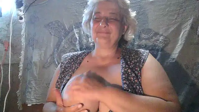 Chat XXX ao vivo de ExquisiteMature