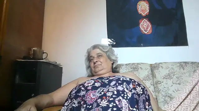 Chat XXX en directo de ExquisiteMature