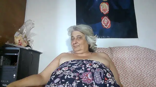 XXX chat uživo modela ExquisiteMature