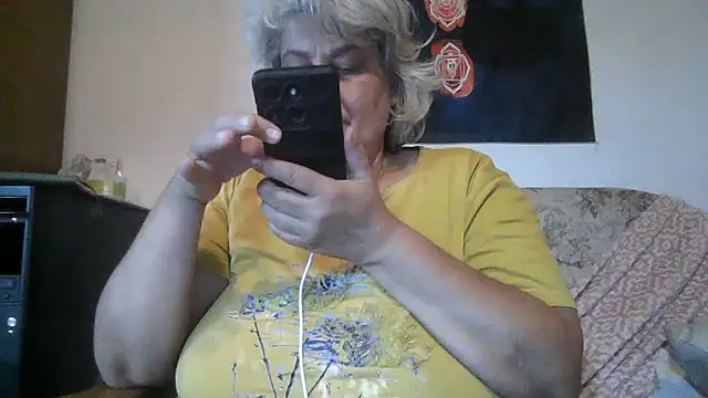 ExquisiteMature's Webcam Show