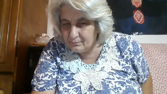 Chat XXX en directo de ExquisiteMature