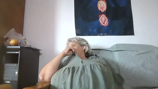 Chat XXX en directo de ExquisiteMature