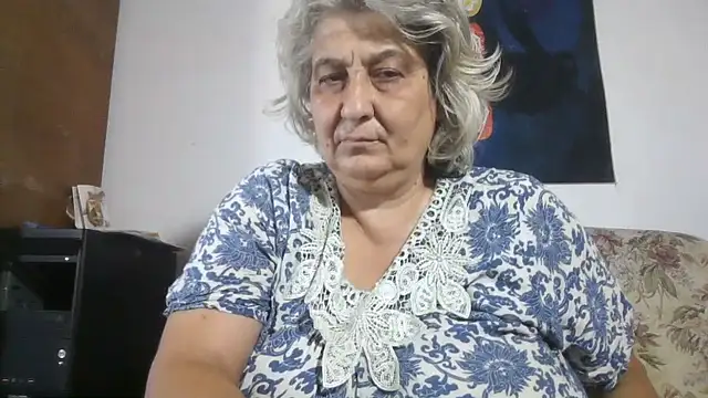 Chat +18 de ExquisiteMature ao vivo