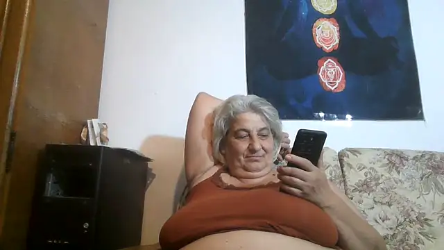 ExquisiteMature's Live XXX Chat