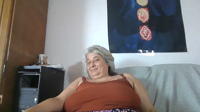 ExquisiteMature's Webcam Show