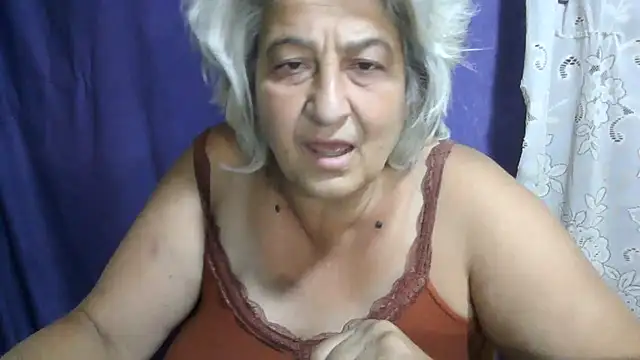 ExquisiteMature's Webcam Show