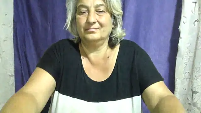 צ'אט XXX בשידור חי של ExquisiteMature