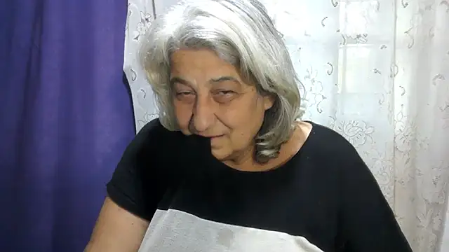 ExquisiteMature's Webcam Show