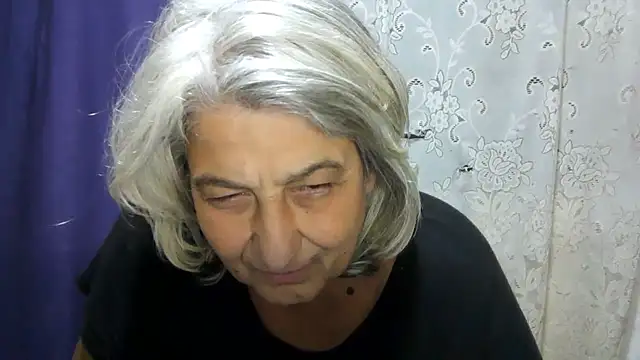 צ'אט XXX בשידור חי של ExquisiteMature