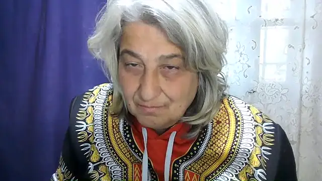 Chat +18 de ExquisiteMature ao vivo