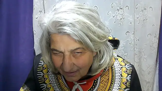 ExquisiteMature's Live XXX Chat