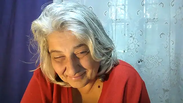 ExquisiteMature's Live XXX Chat