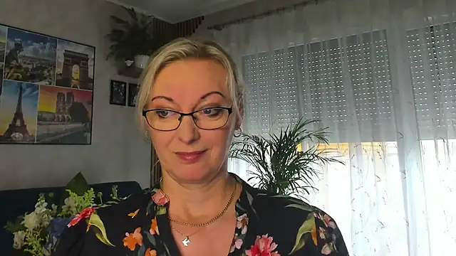 vanessa_chat Show Webcam