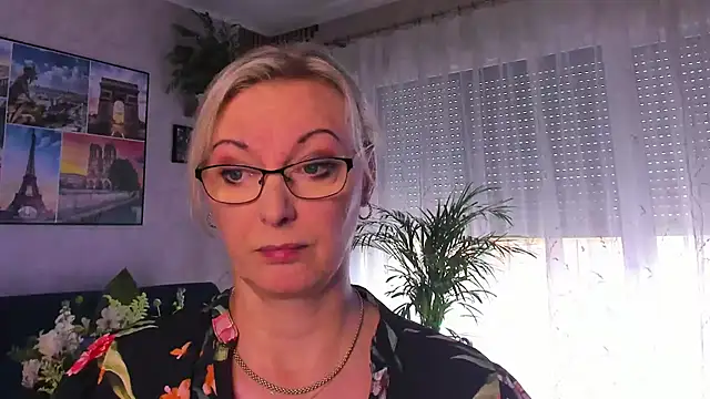 vanessa_chat Show Webcam