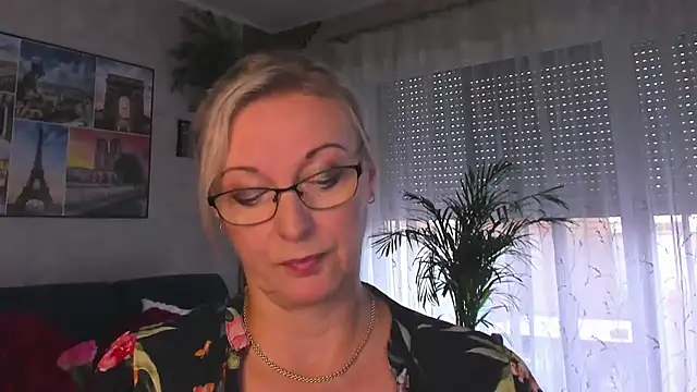 vanessa_chatn Webbikameraesitys
