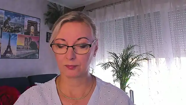 vanessa_chat Webcam Show