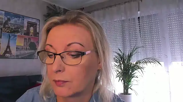vanessa_chat – Kamerová šou