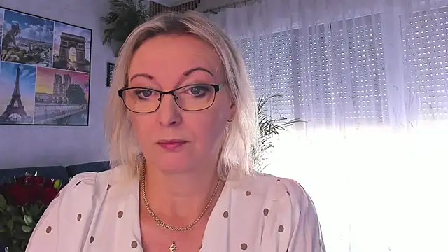 vanessa_chat's Webcam Show