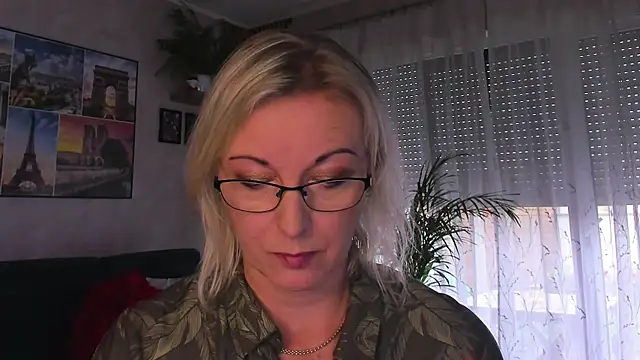 Show de vanessa_chat na webcam
