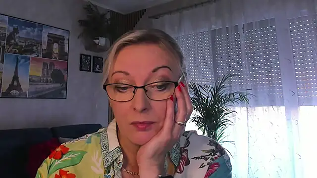 vanessa_chat Adlı Modelin Web Kamerası Şovu