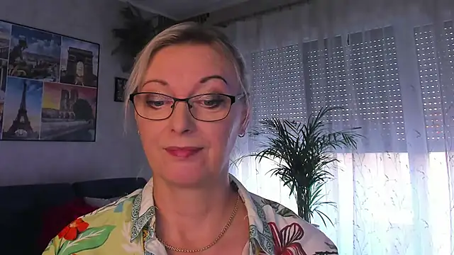 vanessa_chat – Kamerová šou