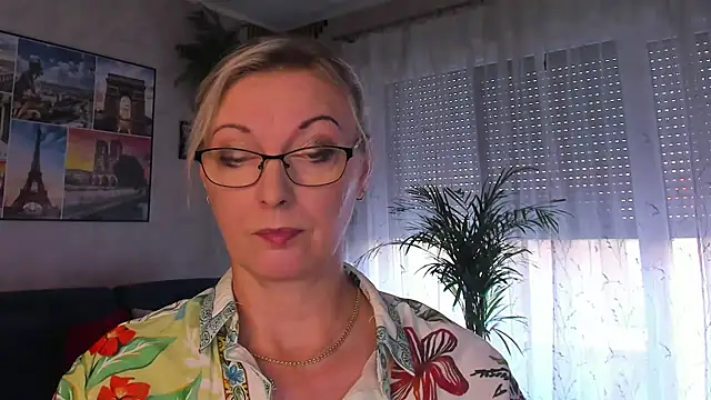 Show de vanessa_chat na webcam