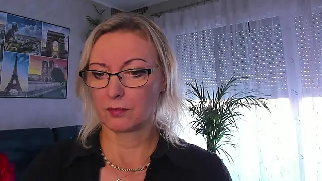 vanessa_chat: вебкам-шоу