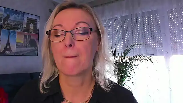 vanessa_chat Show Webcam