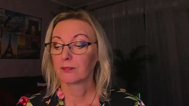 vanessa_chat Show Webcam