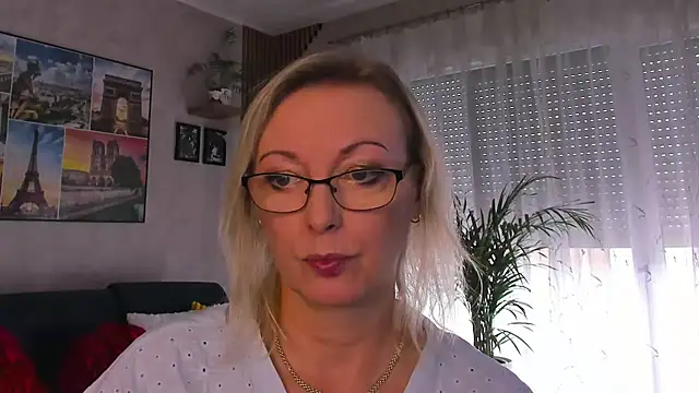 Show de vanessa_chat na webcam