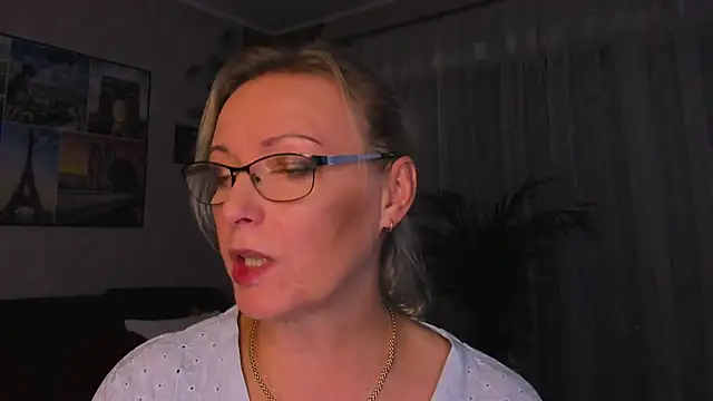 vanessa_chat: вебкам-шоу