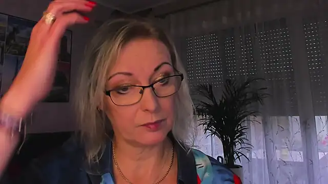 vanessa_chat Шоу с уебкамера