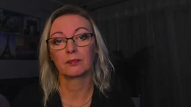 vanessa_chatn Webbikameraesitys
