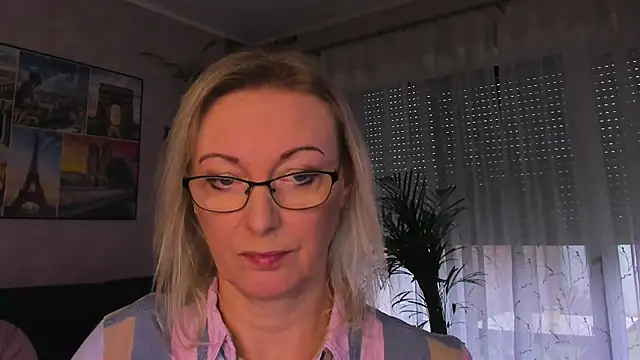vanessa_chat Webcam-Show