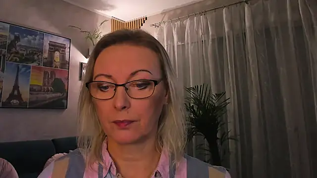 vanessa_chat Show Webcam