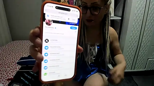 squirtgame Adlı Modelin Canlı XXX Sohbeti