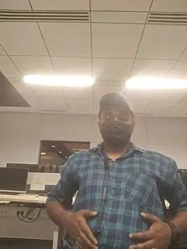 Raj_Delhi_ Show Webcam