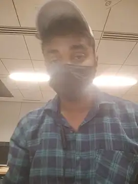 Raj_Delhi_ Show Webcam