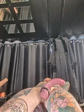 DarkDea webcam show