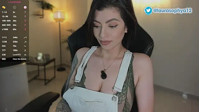 laurasophya's Live XXX Chat