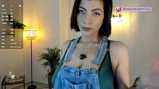 laurasophya Live XXX-chat