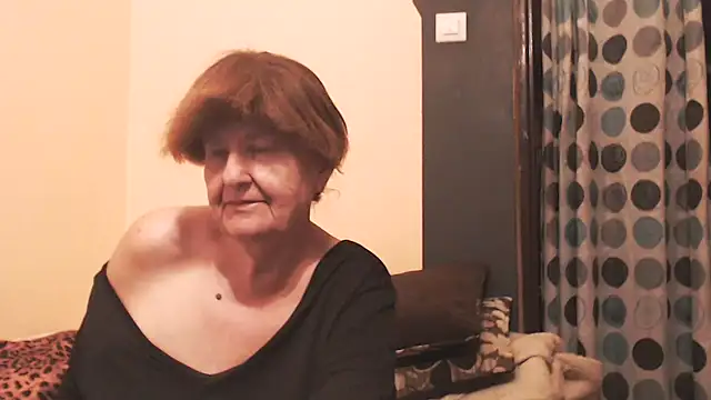 Chat +18 de MioritaHard ao vivo