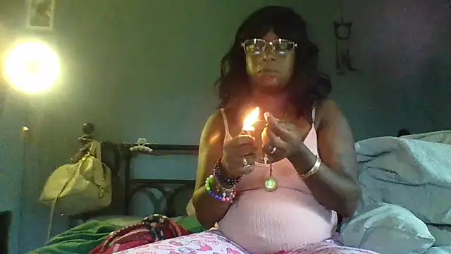 msdeedee's Webcam Show