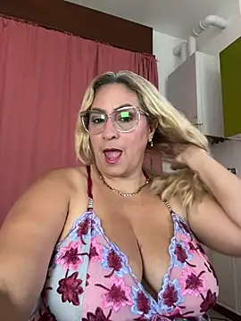 Chat +18 de x_elena_x ao vivo