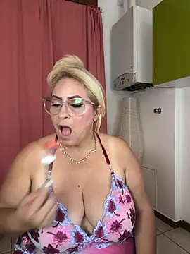 x_elena_x's Webcam Show
